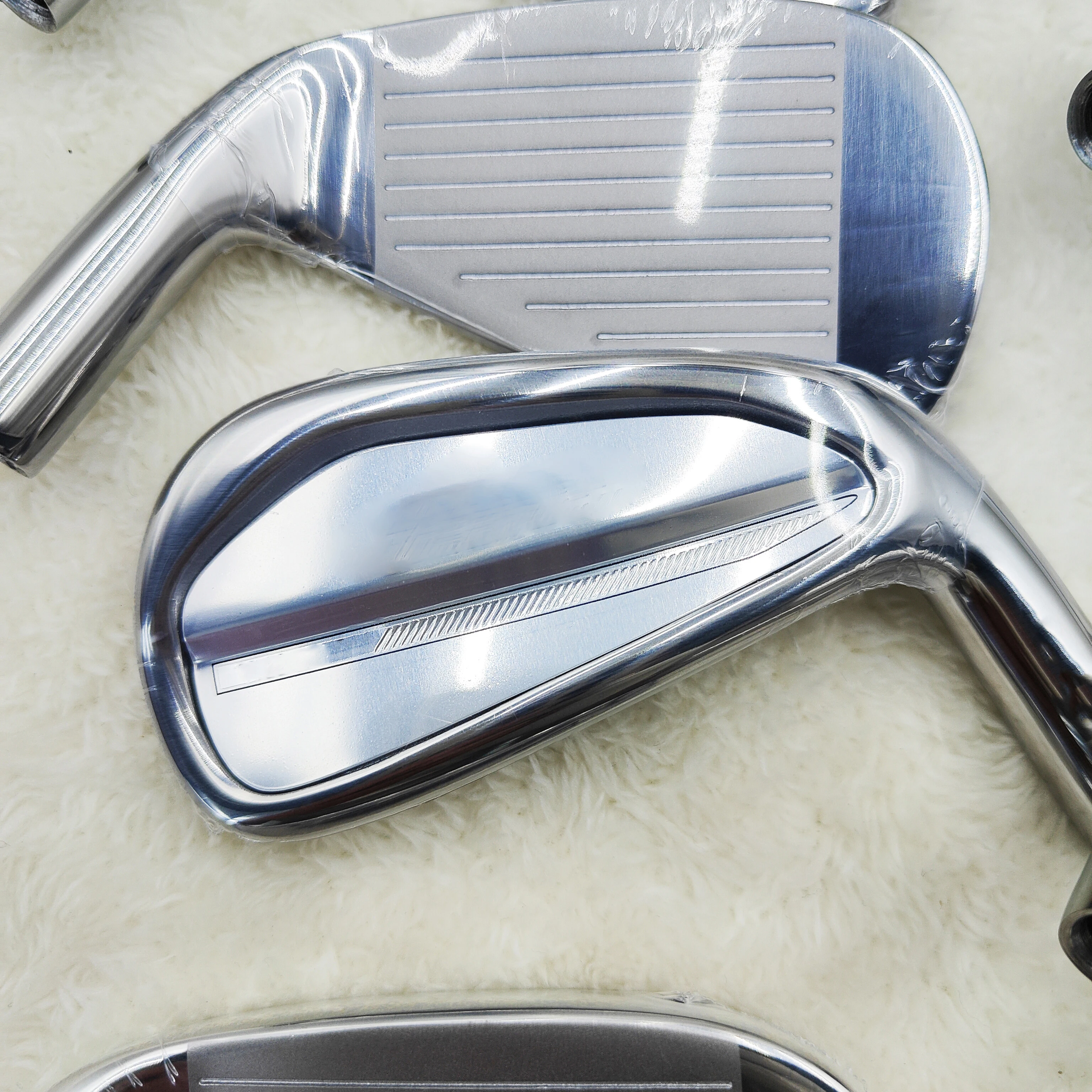 2026 New Model Golf Club - Men's T 200 Iron Set (4-9/P/48, 8 pieces)