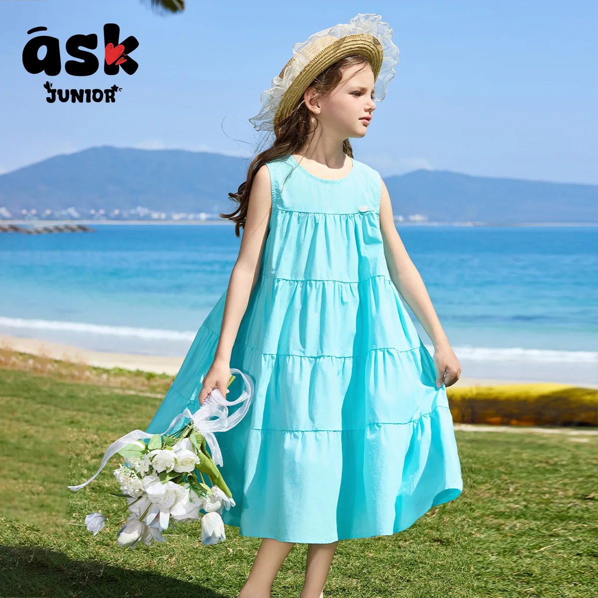 اسأل فستانًا طويلًا بدون أكمامًا للفتيات الصغيرات بلون سادة على شكل كعكة #4