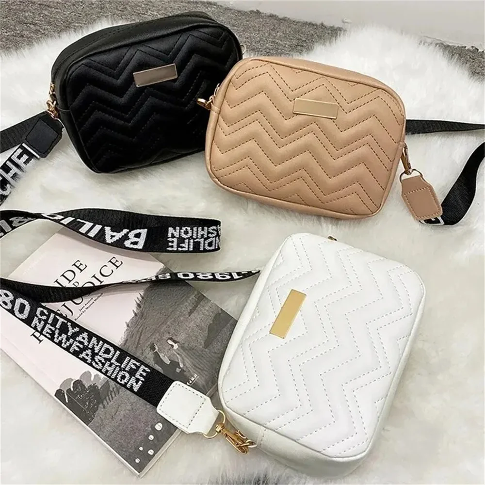 1Pcs Messenger Bag for Women Trend Lingge Embroidery Camera Female Shoulder Bag Fashion Ladies Crossbody Bags Bags for Wome