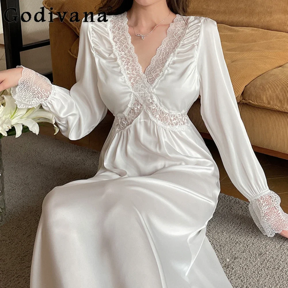 Court Style Long-sleeved Nightdress Women's Chest Pad Ice Silk Sexy Thin Lace V-neck Hollow Pajamas Homewear Women's Sleepwear