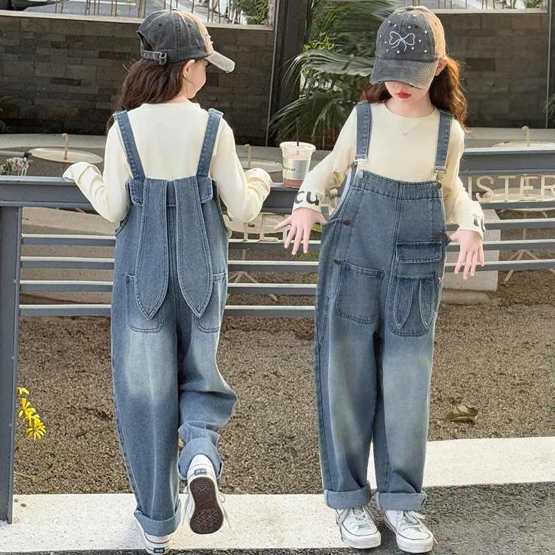 

Осенние детские комплекты для девочек, однотонный топ с круглым вырезом + джинсовые штаны, детские комплекты для девочек, лоскутные карманы с героями мультфильмов, комплекты из 2 предметов для маленьких девочек