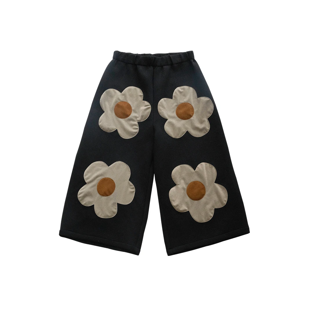 IMAKOKONI original design elastic waist flower patch loose casual versatile nine-point pants women's 234405