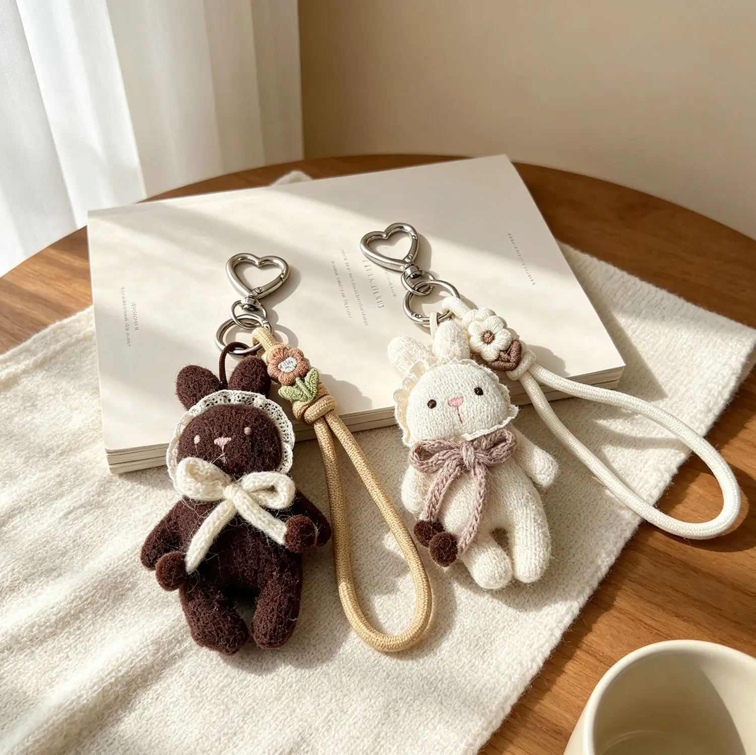 New Fabric Forest-themed Cute Rabbit Doll Kawaii Pendant Girl Keychain Bag Lanyard Sweet Mobile Phone Accessory Fashion Chaveiro