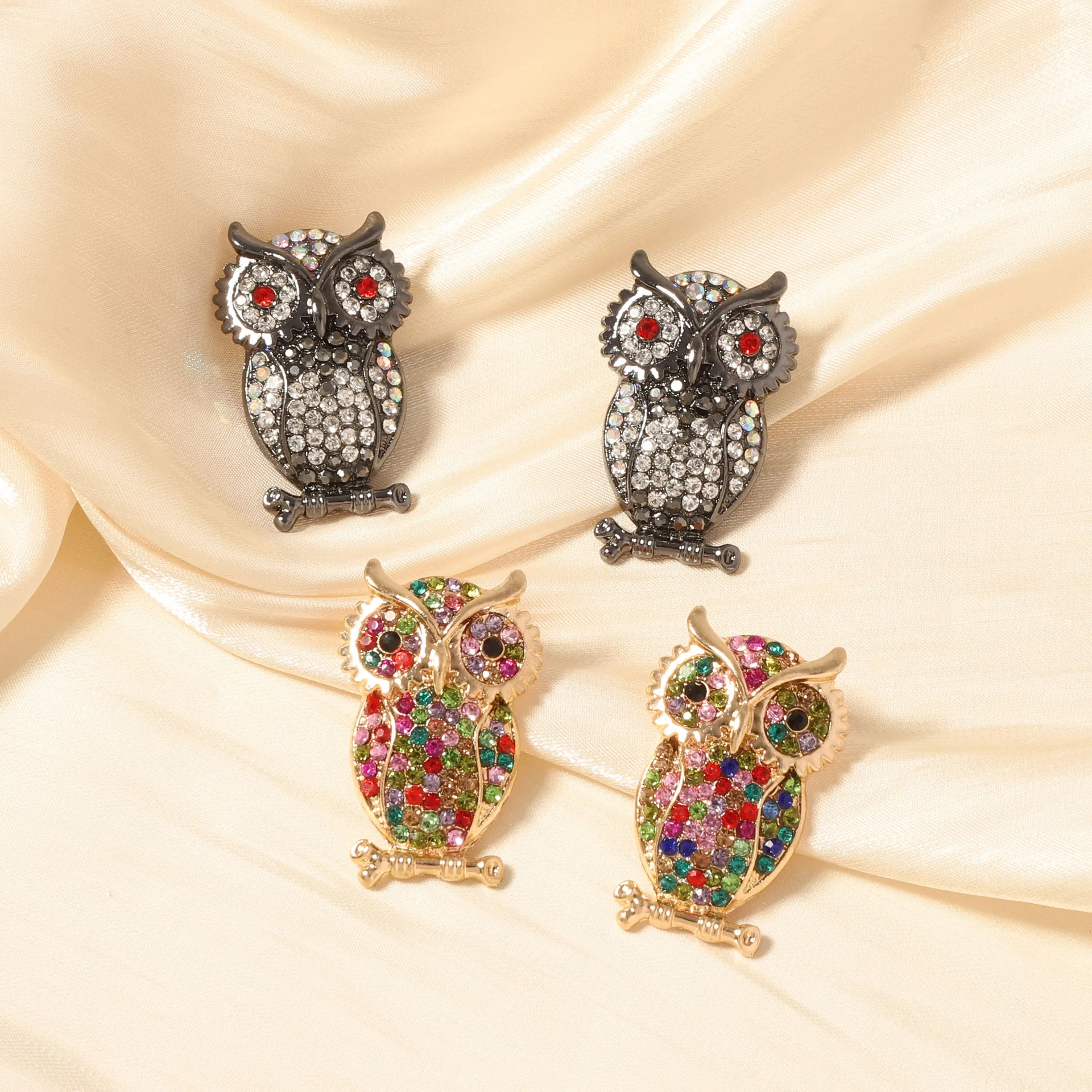 Wind exaggerated colored diamond owl earrings cute cute cute little animal earrings retro source earrings women