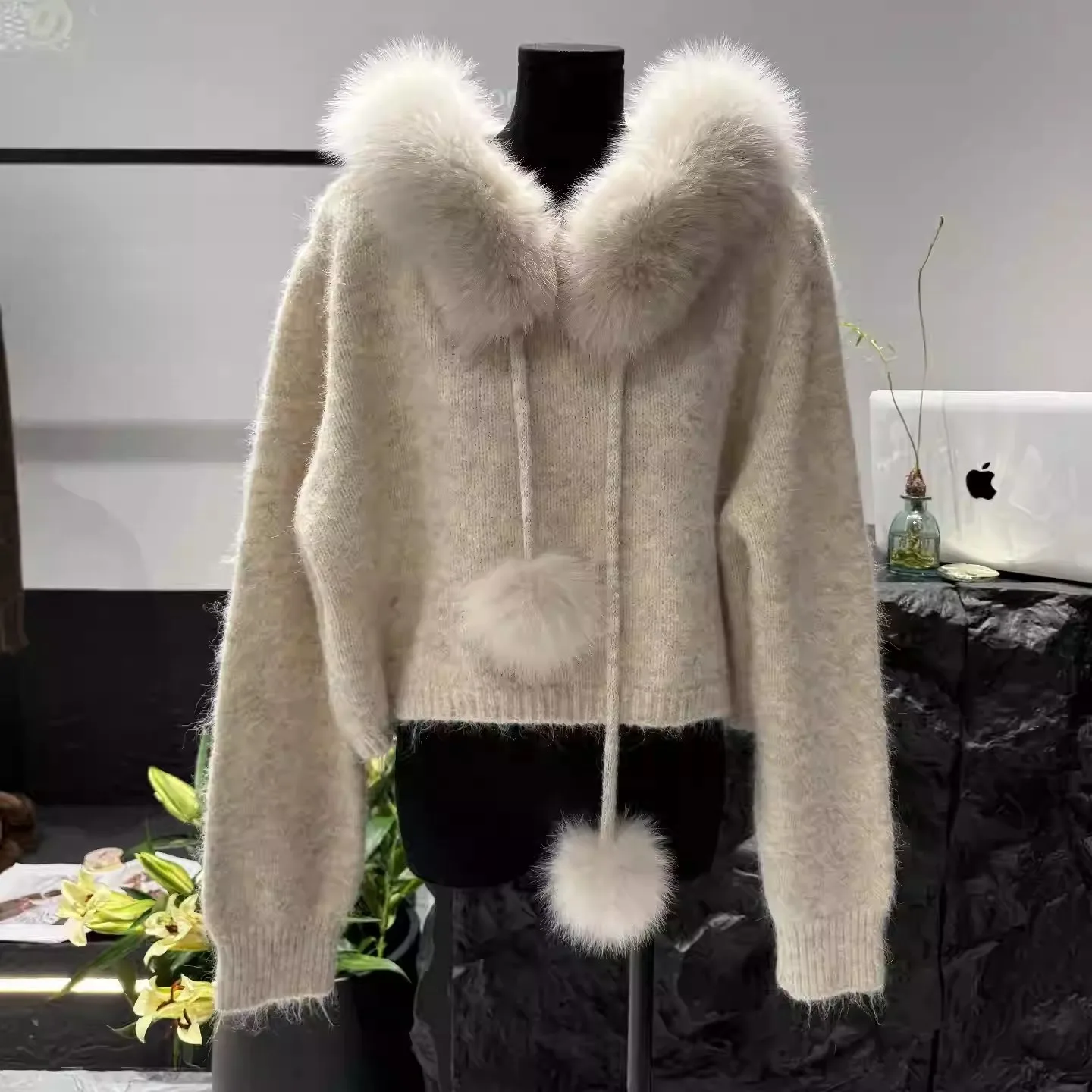 

Женский вязаный свитер, верхнее пальто, шапка с меховым воротником, осень-зима, модный, маленький размер, цельный предмет для поездок на работу