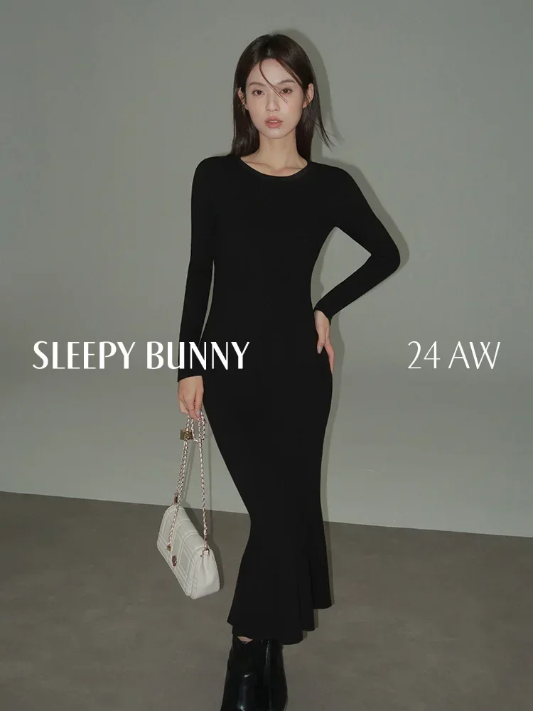 

Elegant Black Long Sleeve Mermaid Dress 2025 Spring Women Slim Fit Waist Crew Neck Knitted Maxi Dress Warm Layering Base Wear