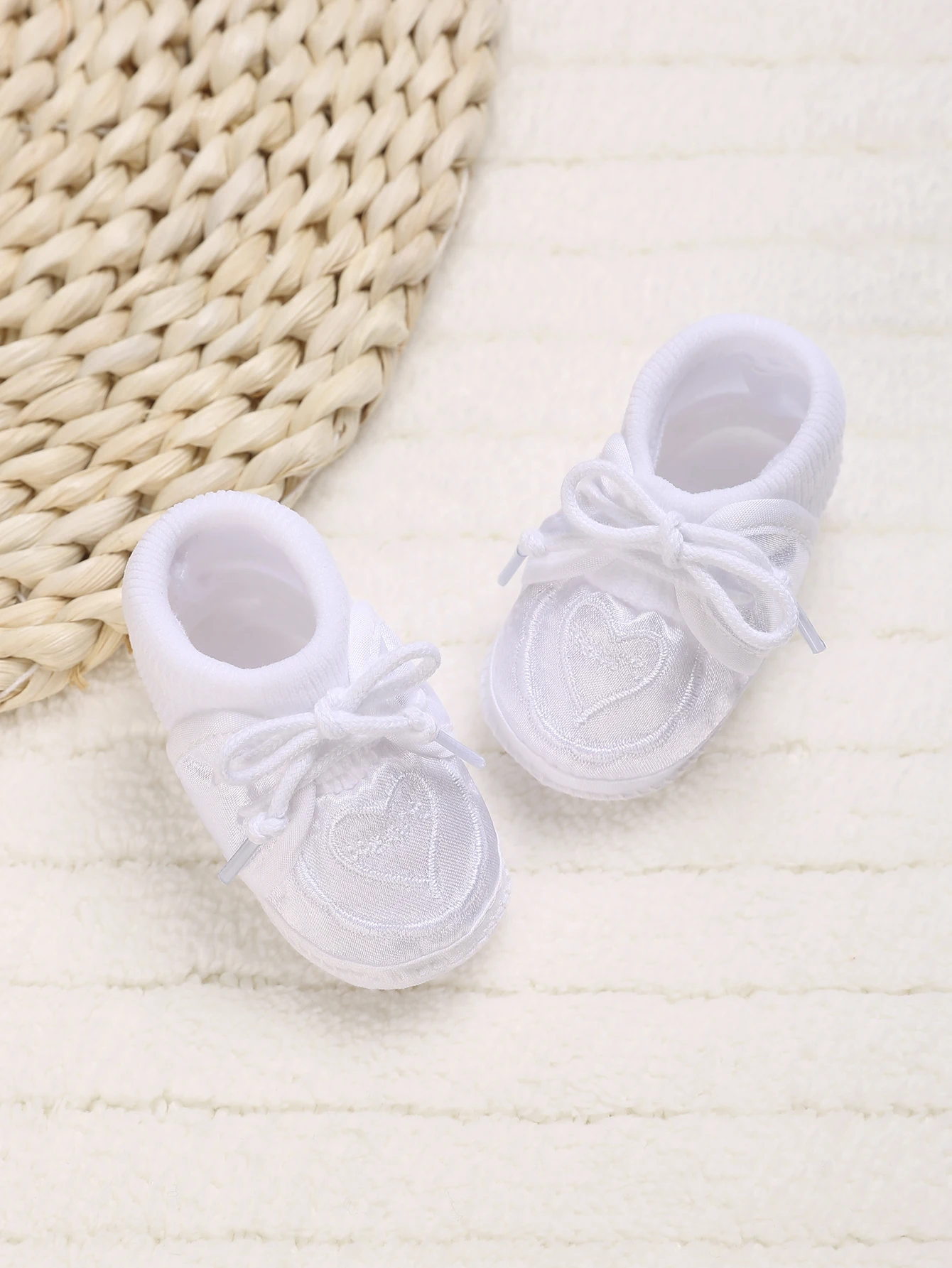 White Baptismal Shoes For Newborn Babies First Pair Of Baptismal Shoes For Newborn Boys And Girls Soft Soled Baby Walking Shoe