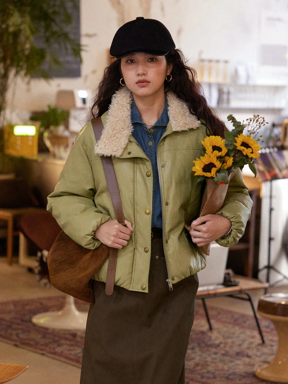 

Solighter Women's ort Quilted Jaet 90% White Du down Stand Collar Leather Coat Winter Faion Outerwear Coat