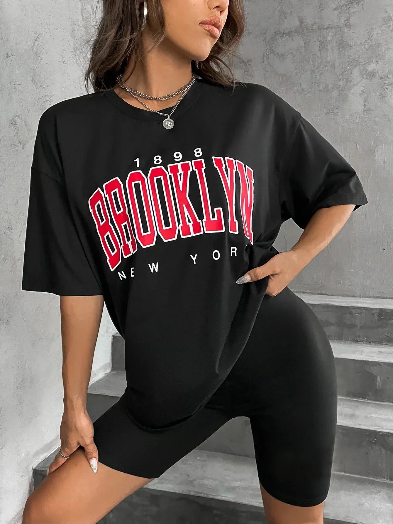 

Womens T-Shirts 1898 Brooklyn New York American Short Sleeve Casual Clothing Vintage Oversize Street Shirts for Women Tops