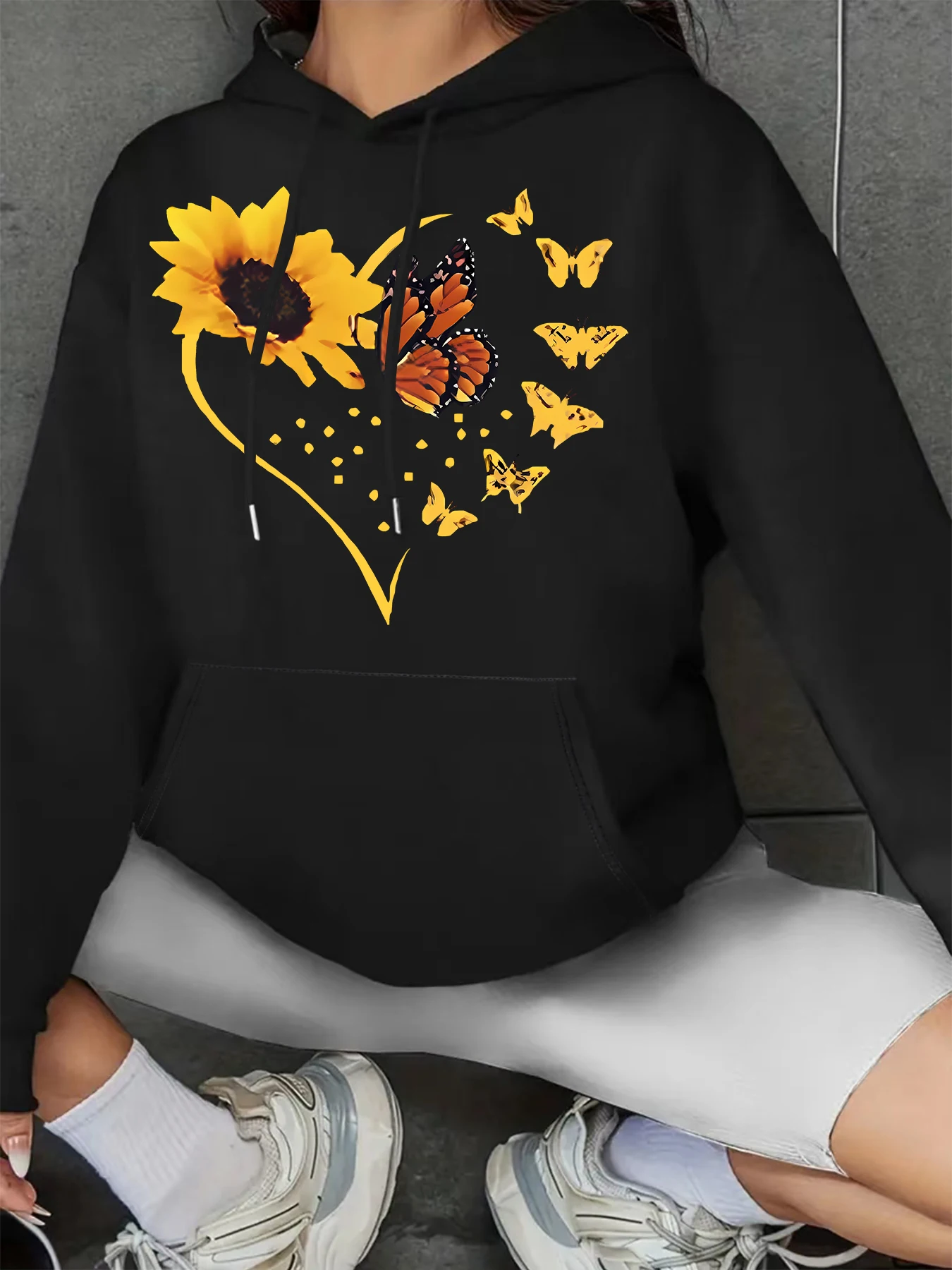 Sunflower & Butterfly Print Drawstring Hoodie Casual Long Sleeve Kangaroo Pocket Hooded Sweatshirts Women’s Fashion Sports Tops