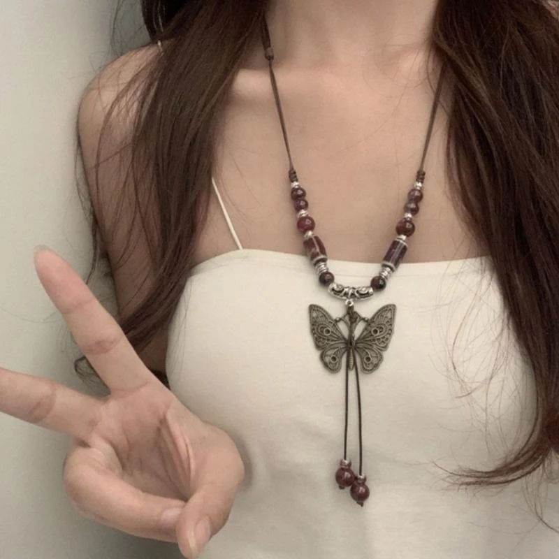  Butterfly Pendant Necklace Elegant Ceramic Bead Necklace Statement Jewelry