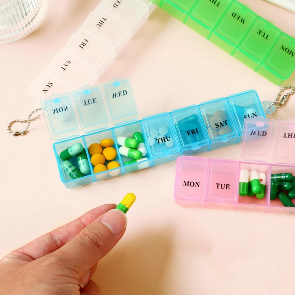 Neue Heiße Wöchentliche 7 Grids 7 Tage Pille Reise Tragbare Mini Fällen Box Lagerung Organizer Container für Medizin, Vitamin, Fischöle