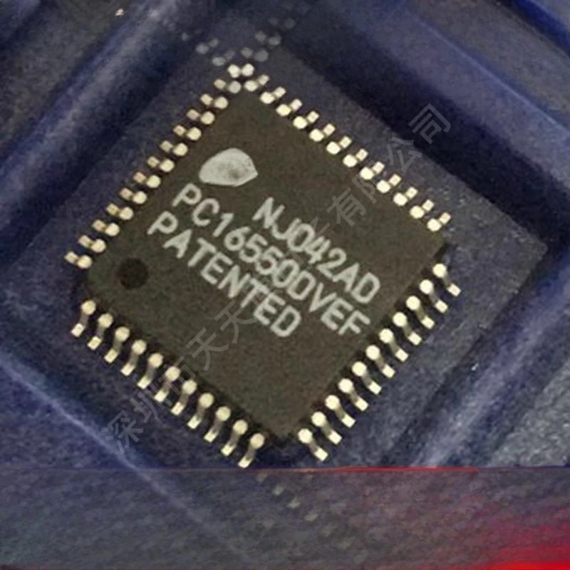 1 PZ/LOTTO PC16550DVEF QFP PC16550D Ricevitore/Trasmettitore Asincrono Universale con FIFO