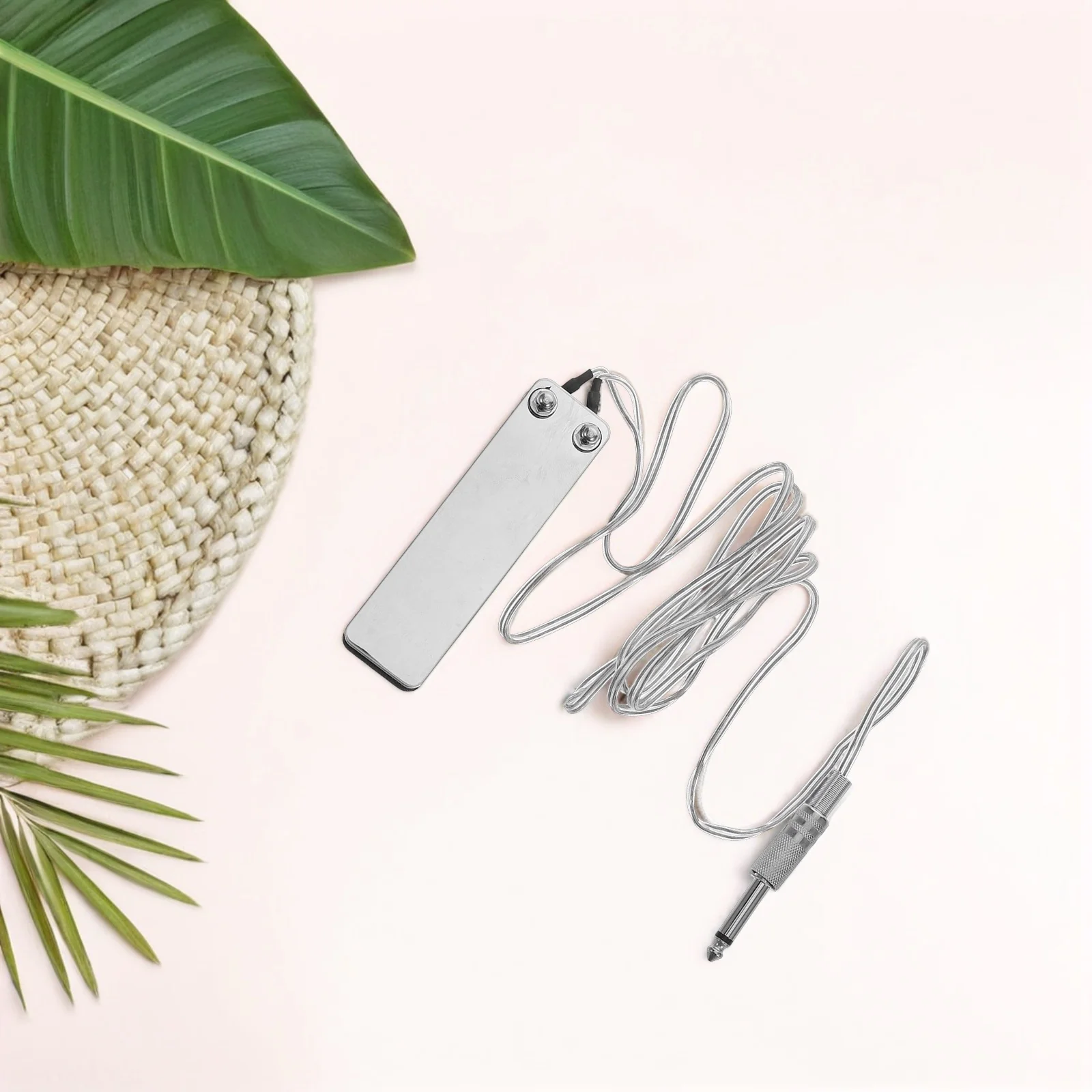 دواسة التحكم في القدمين لآلة الوشم المعدنية الفضية المربعة غير القابلة للانزلاق، محمولة صغيرة الحجم لفناني الوشم الاحترافيين