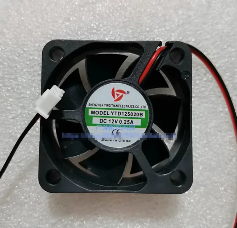 

YTD125020B DC 12 В 0,25 А 50x50x20 мм 2-проводной охлаждающий вентилятор