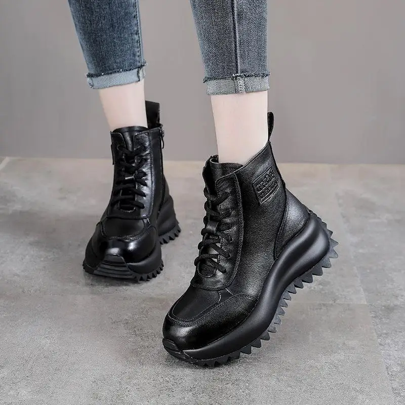 

Miniature Boots Genuine Leather High Heel Thick Bottom Motorcycle Boots Platform Small Size Boots Fashionable