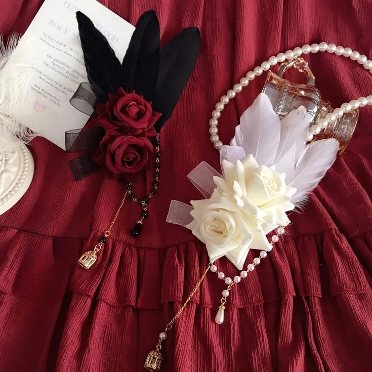 로리타 화이트/레드 장미 깃털 머리핀, 스위트 헤어웨어, 진주 푹신한 소녀 사이드 클립 머리핀, 고딕 빈티지 헤어 액세서리