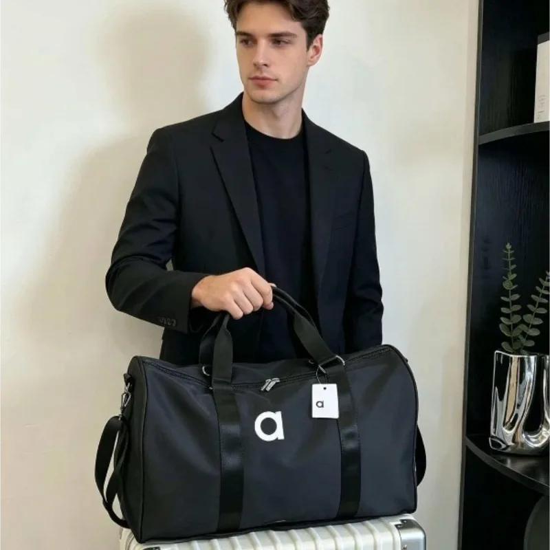 

New fitness bag handbag training sports and leisure bag, independent shoe compartment, large capacity travel bag, couple's style