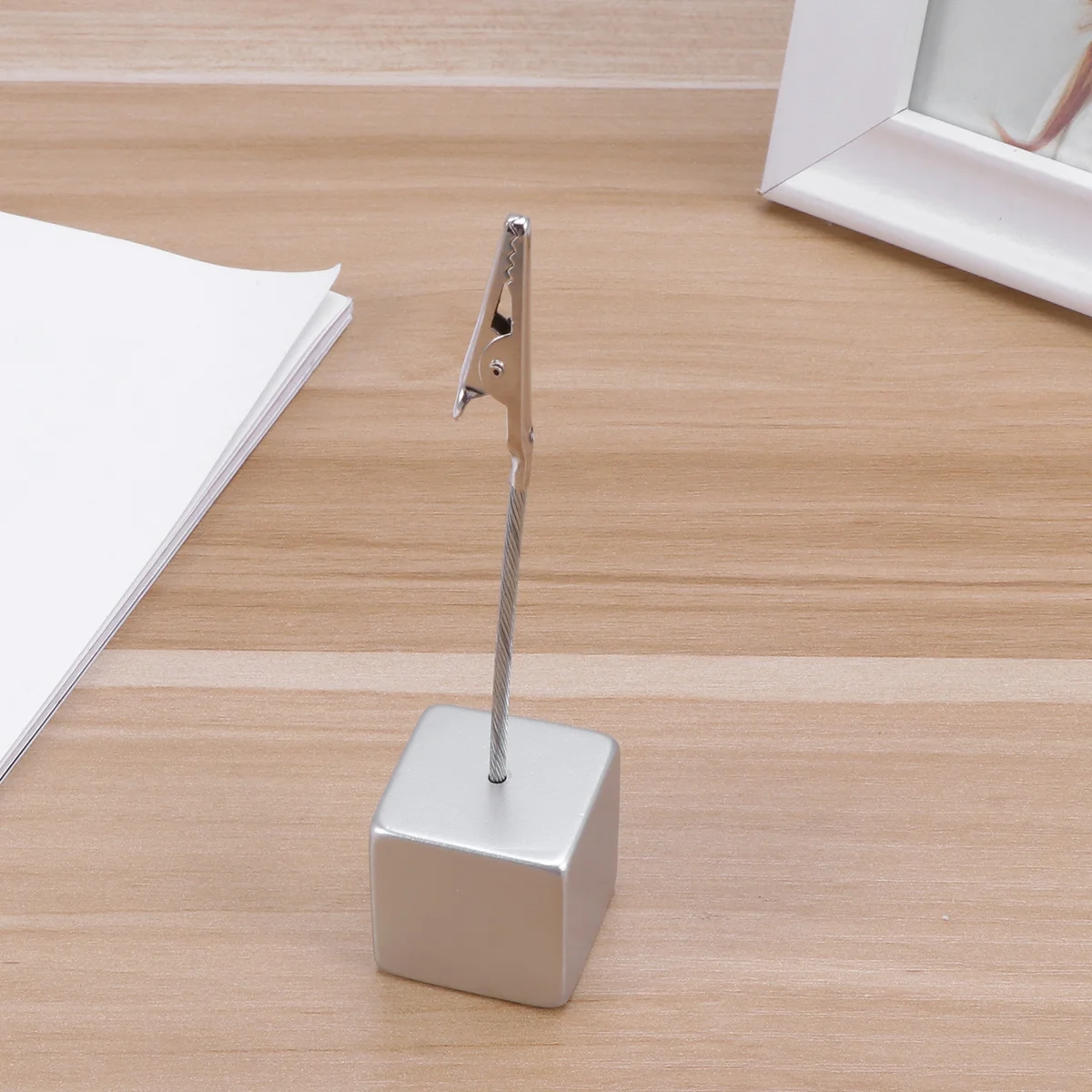 

10Pcs Cube Resin Business Card Photo Clip Holder Desktop Memo Holder Wedding Office DIY Gift Silver Desk Alligator Clip