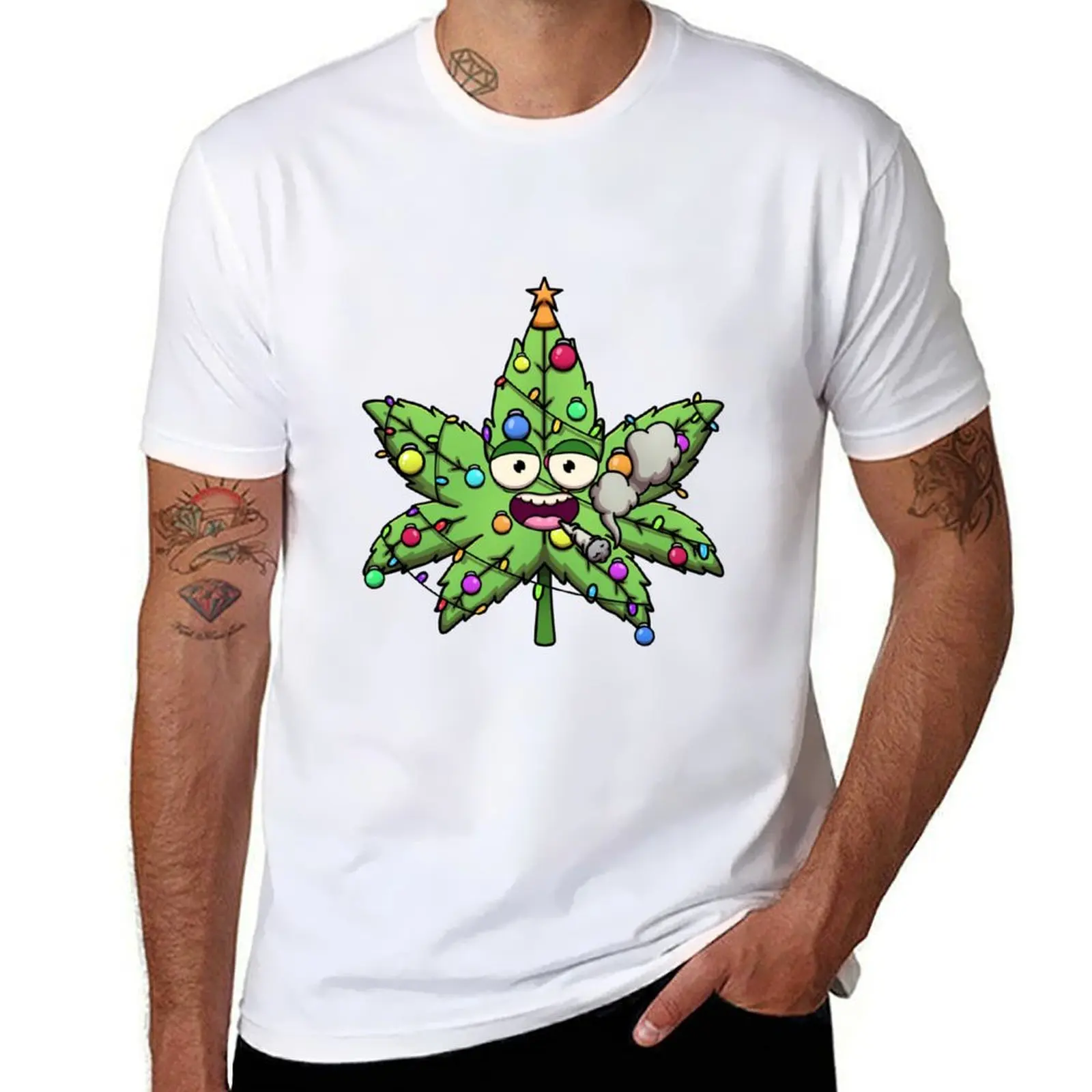

Weed Christmas Tree Character Smoking Joint T-Shirt man t shirt cotton high quality g man t shirts for men T-Shirt