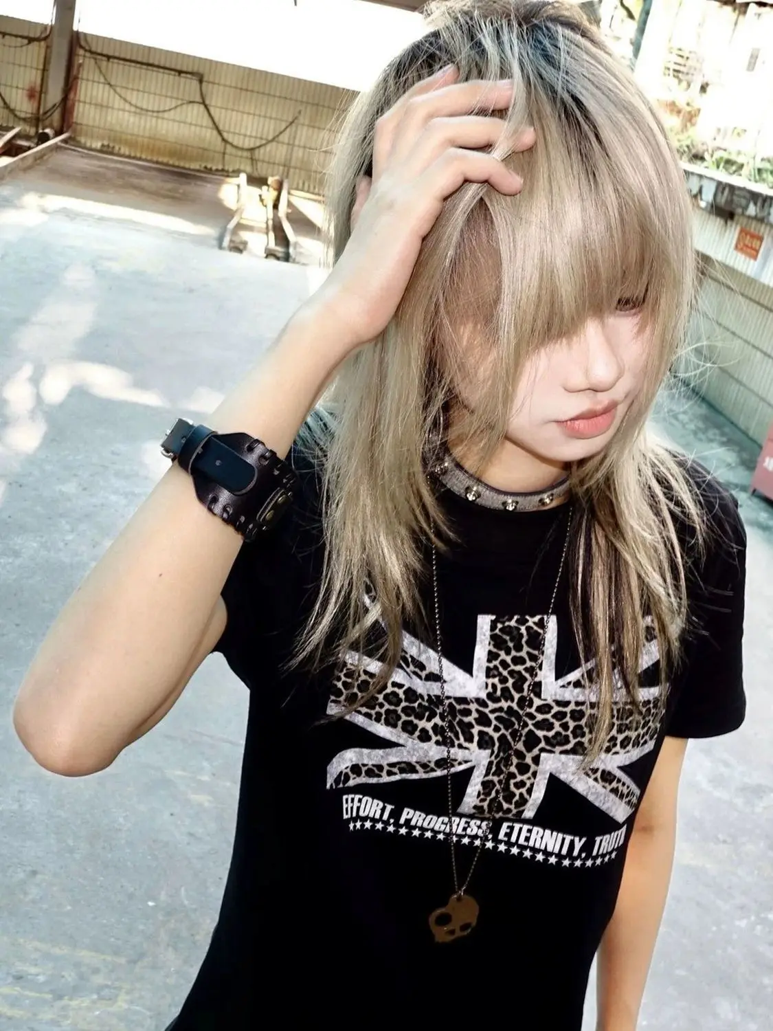 Y2K Alt Aesthetic Women's Cropped T-shirt, Leopard Print Fitted Shoulder Slim Short Tee Summer New Subculture Visual Style Top