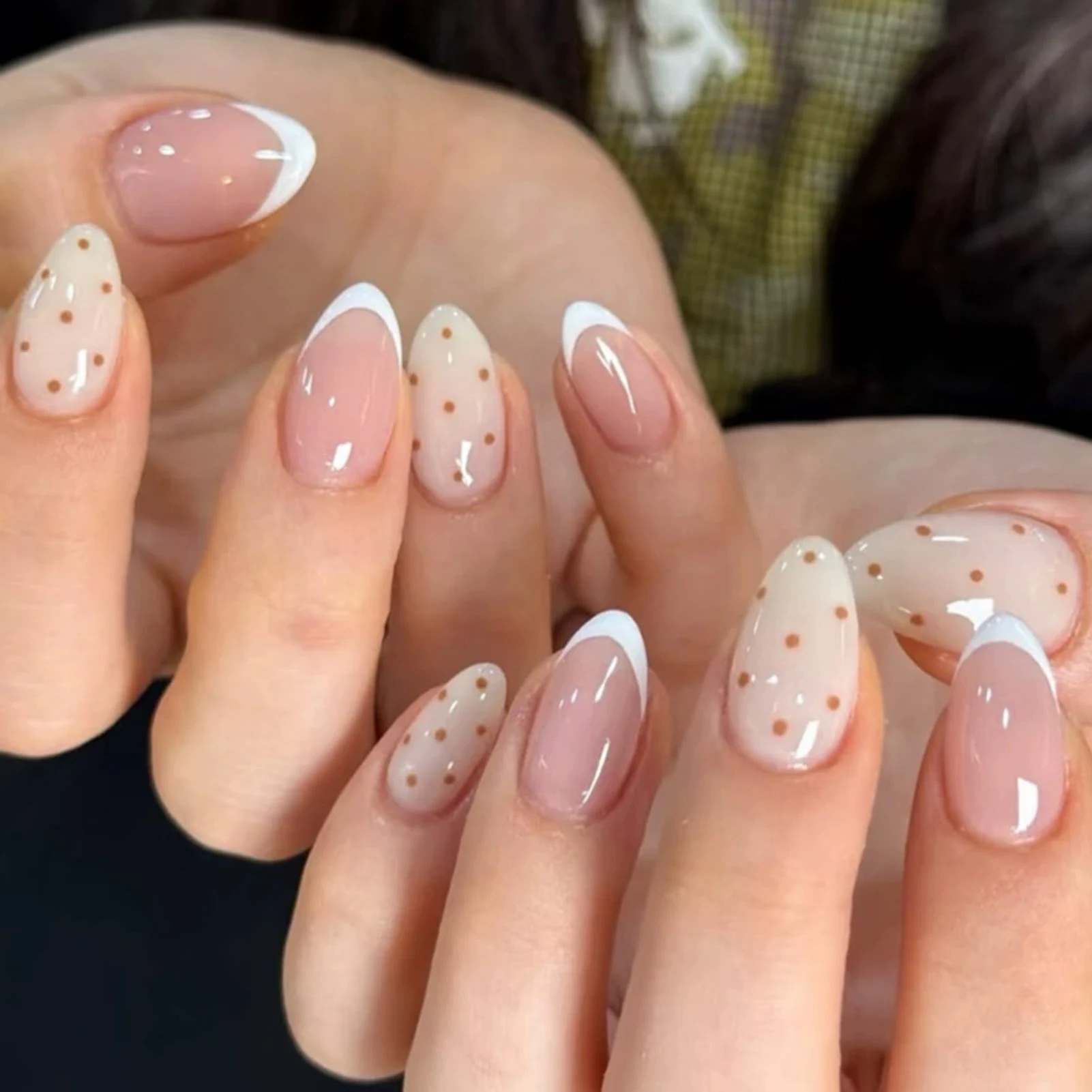 24pcs Almond Shape Press On Nails With Polka Dot Design Reusable Simple White French Artificial Nail For Bridal Party Daily Wear