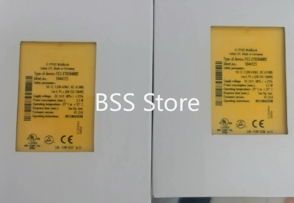 Safety Controller FX3-XTIO84002 1044125 Safety Relay Module Sensor