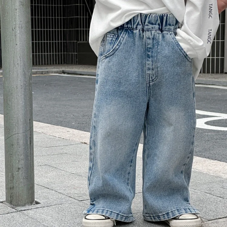 Pantaloni per bambini ragazzi abbigliamento per bambini coreano 2024 primavera nuovi pantaloni cilindro dritto Jeans causali elastico in vita