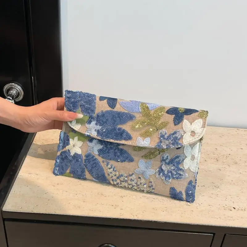 1Pcs Glitter Elegant Party Purses Stylish Sequin Evening Clutch Bags Beaded Exquisite Floral Embroidery Bags Night Out
