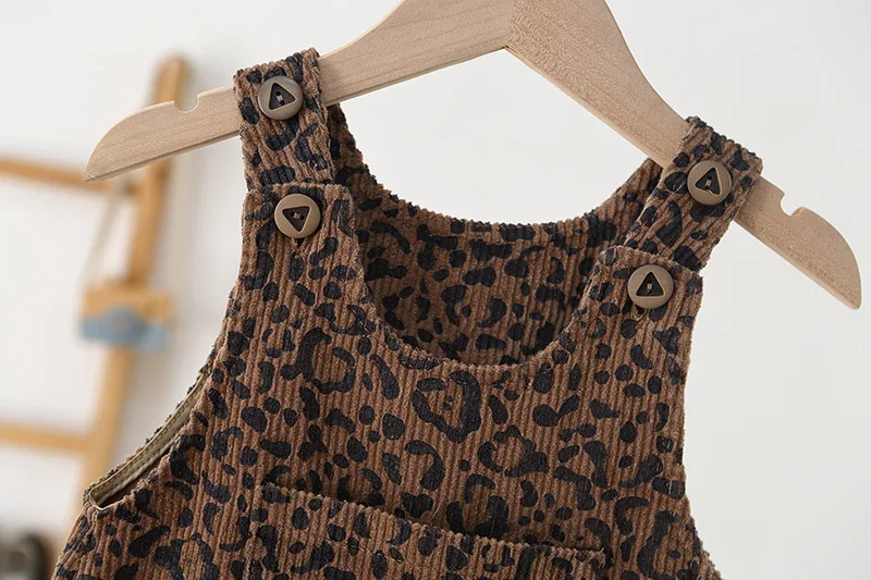 2026 Herbst 1-4 Jahre Kinderkleidung Cord-Mädchen-Overall Leopardenmuster Jungen-Jumpsuits Kinder-Playsuit – Detail 3