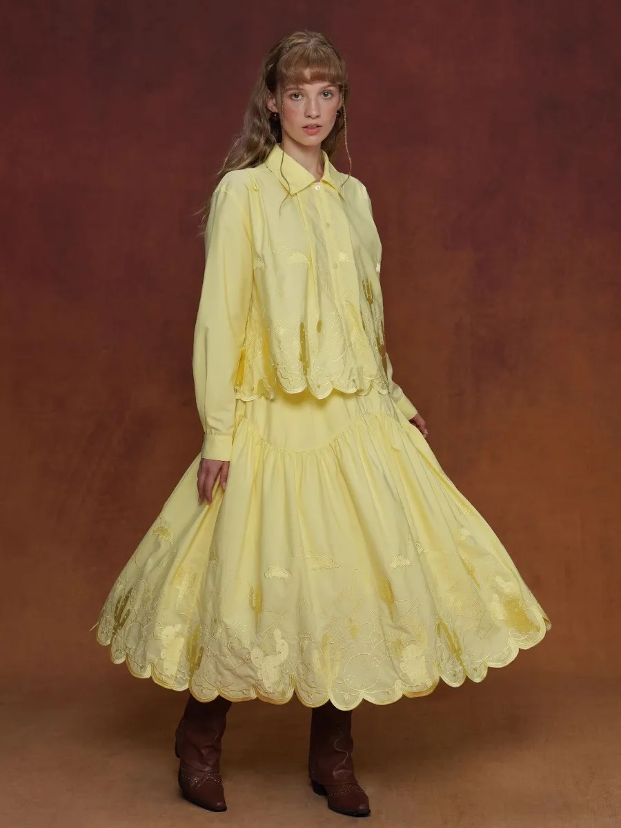 2025 new autumn women's long sleeve shirt+garden embroidered pleated skirt