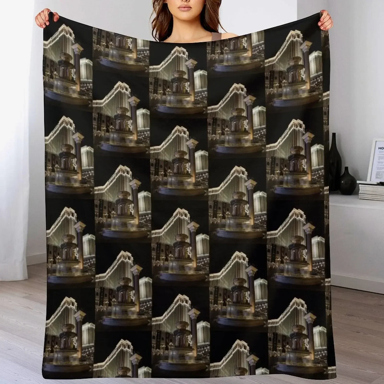 

A Night at the Venetian Las Vegas Throw Blanket manga warm winter Decorative Beds Thermals For Travel Blankets