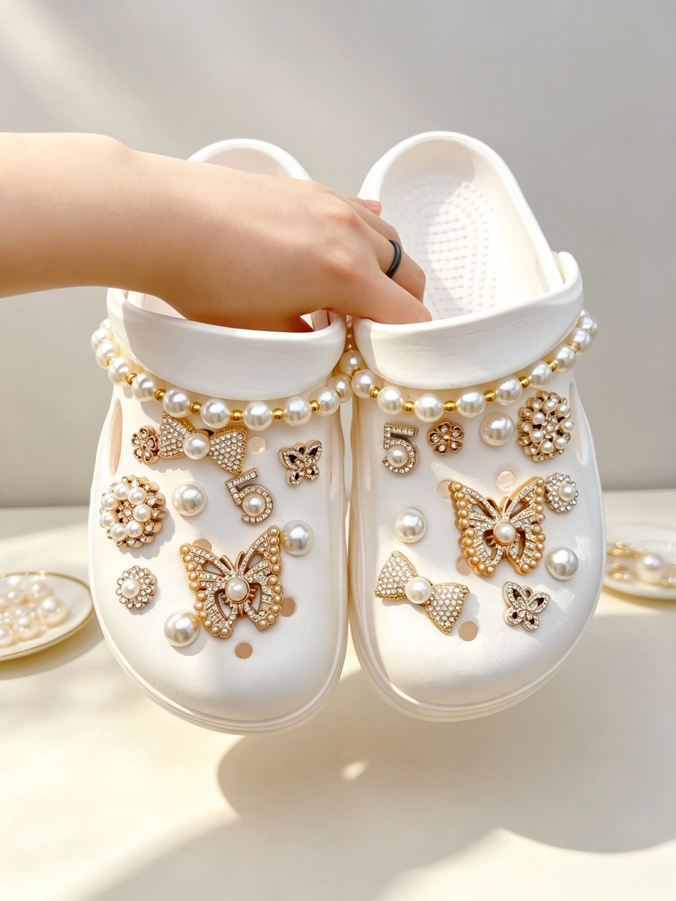 22-piece shoe decoration DIY casual shoe decoration - An interesting and versatile way to personalize your footwear