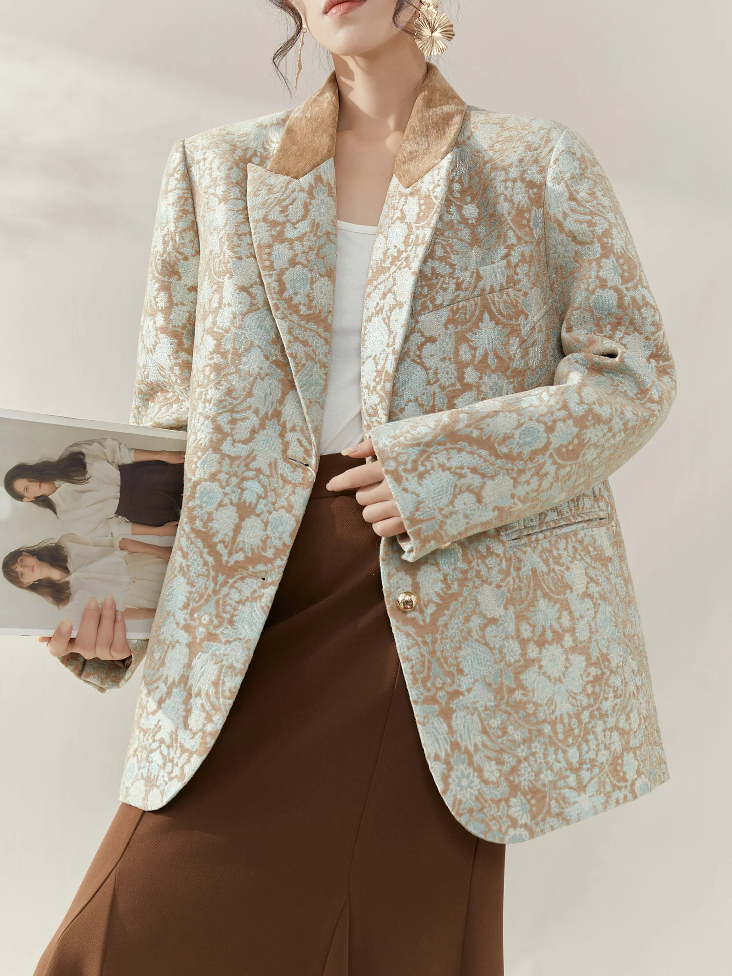 

Новый китайский костюм с вышивкой, осенний, высококачественный, винтажный, с индивидуальным дизайном, с отложным воротником, женское короткое пальто/куртка