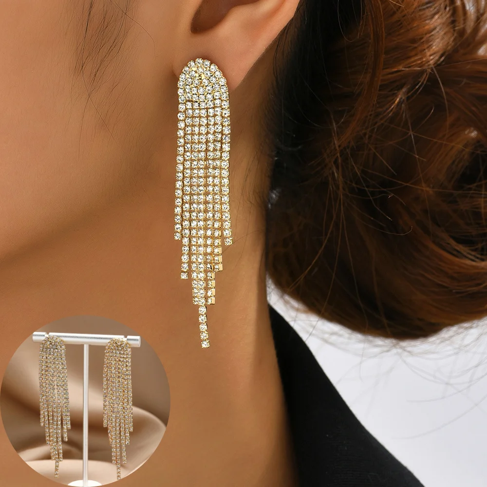 

1 Pair of Trendy Golden Golden Dangle Earrings Shiny Long Design Match Daily Outfits Party Accessories Fashionable Stuff