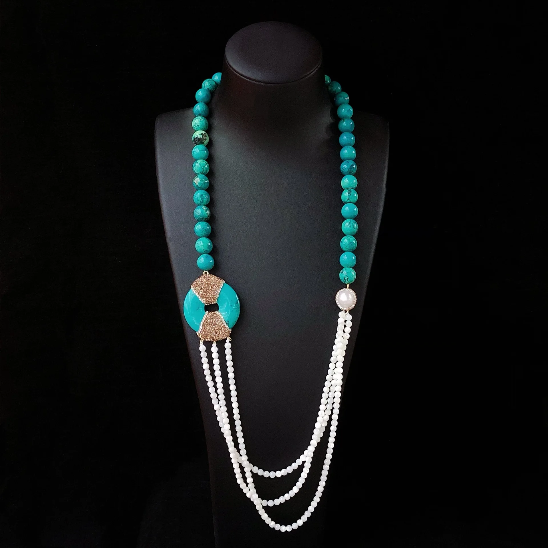 

Personalized Exaggerated Turquoise Shell Beaded Necklace with Peace Clasp Long Sweater Chain Chinese Style Blue Beads Necklaces