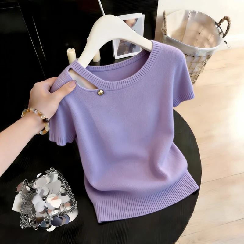 2026 New Summer Women's Knitted Sweater, Unique and Chic, Super Good-Looking, Short-Sleeved, Niche Design for Commuting