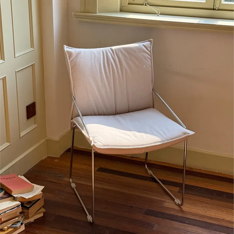 MOMO Vintage Style Soft-padded Dining Chair Designer Simple Internet Celebrity Leisure Backrest Office Chair Coffee Shop Chair