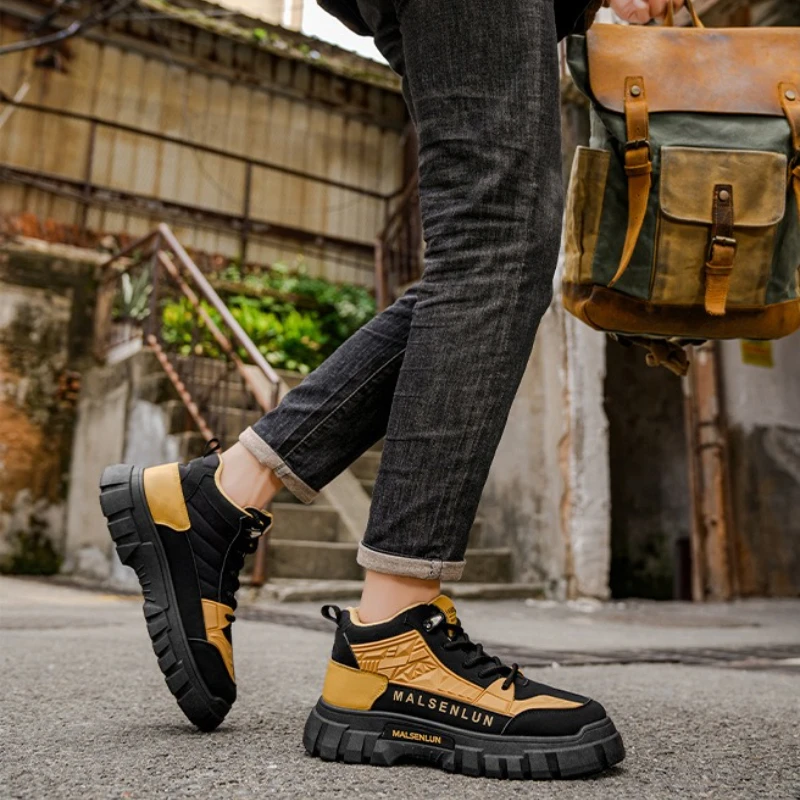 Men Work Boots 2025 Autumn New Trend Vintage Comfortable Platform Sneakers Outdoor Non Slip Height Increase Lace Up Short Boots