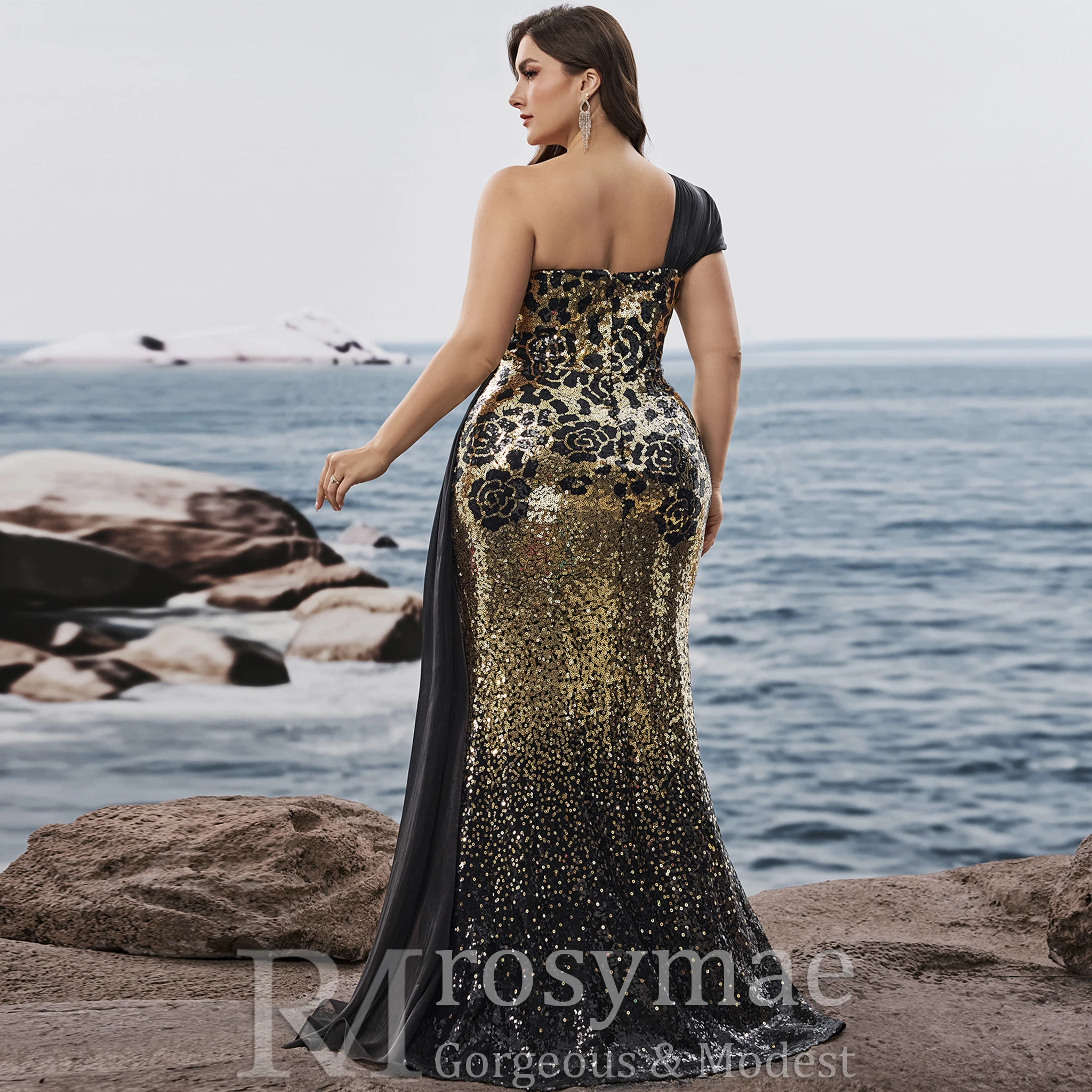 Rosymae Plus Size Elegante off-shoulder Mouwloze Avondjurken Luxe Slit Bruiloft Zeemeermin Lint Cocktailjurken