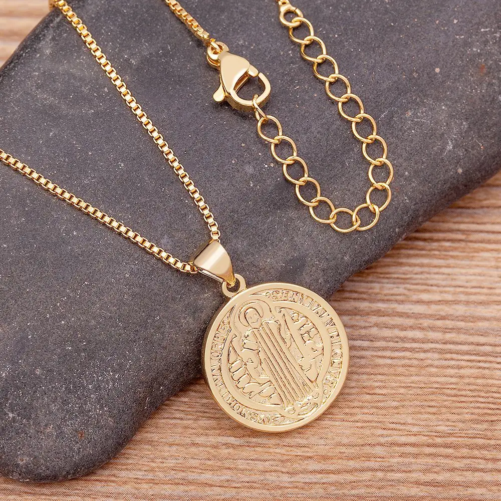 Nidin Europe and America Catholic Fashion Vintage Virgin Mary Necklace Men Ladies Lucky Round Simple Clavicle Religious Gift