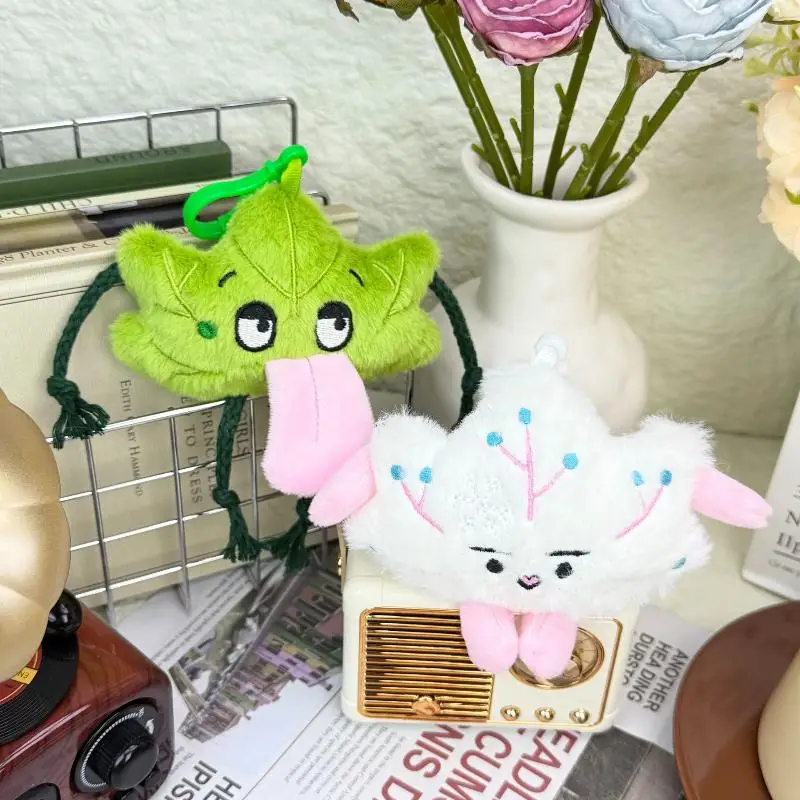 الكرتون لطيف صغير مابل ليف أفخم المفاتيح الإبداعية على ظهره قلادة Kawaii البسيطة وهمية ليف دمية الديكور زوجين هدية