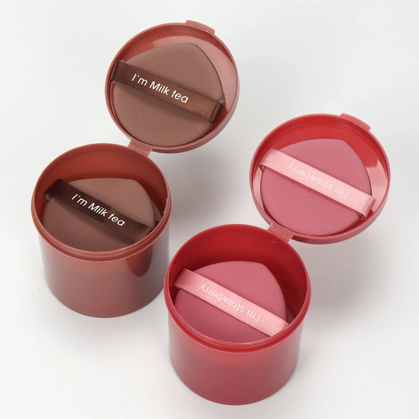 QIWU 7個/箱 いちご型コスメパフセット 両面使える 女性用 ソフトメイクアップスポンジ ビューティーメイクアップパウダーツール メイクアップアクセサリー