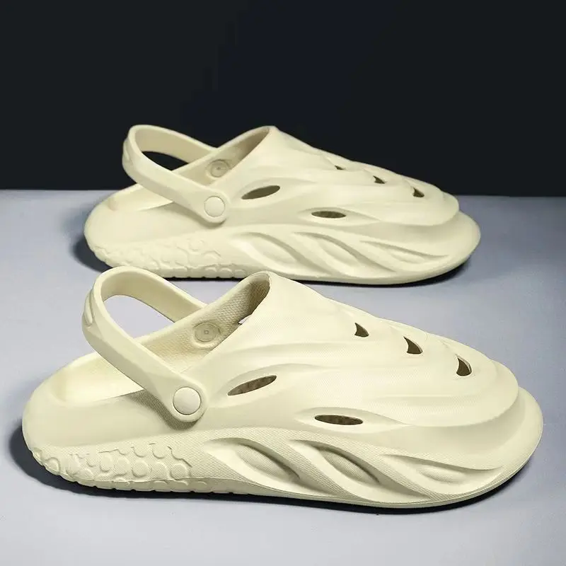 2023 New Designer Men Casual Hole Slides Shoes Beach Sports Sandals Mules Slipper Clogs Women Eva Clog Sandals Hollow Slippers