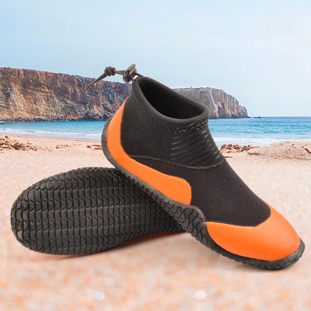أحذية الغوص المضادة للانزلاق للرجال والنساء ، نعل ناعم سميك ، سطح منخفض ، ركوب الأمواج في الهواء الطلق ، أحذية الشاطئ ، بيع التخليص ، الجملة ، الصيف