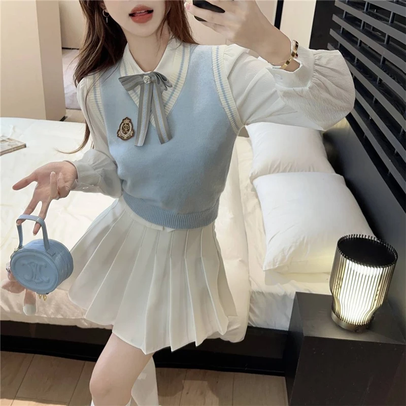 Conjunto uniforme japonês coreano JK para meninas, colete azul claro de malha, manga bolha, camisa branca, saia plissada, primavera, 2022