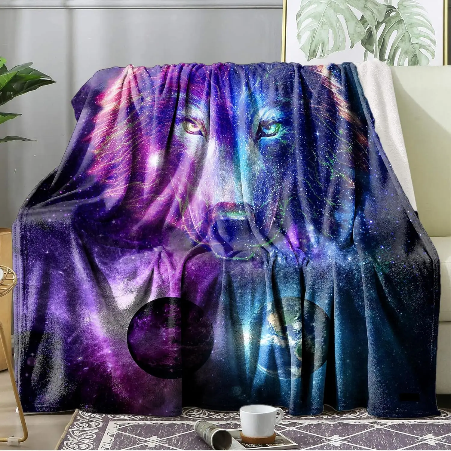 Fleece Throw Blanket,Soft Cozy Warm Fuzzy Flannel Plush Blanket Colorful Galaxy Wolf Purple Planet Blue Earth Blanket for Couch,