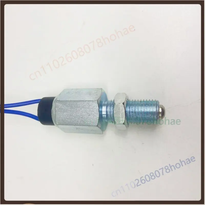 

M14×1.5 Neutral Reverse Safety Switch Backup Light Start Sensor For World Ruilong Combine Harvester Replacement Parts