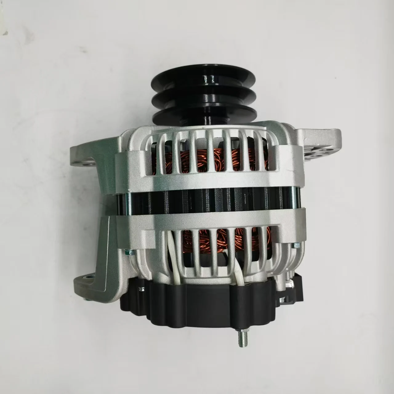 

Обновление модифицированных индивидуальных деталей для грузовиков, генератор переменного тока JFZ5100 для генератора грузовиков 56 В, 100 А, 48 В, детали электросистемы, высокий выход