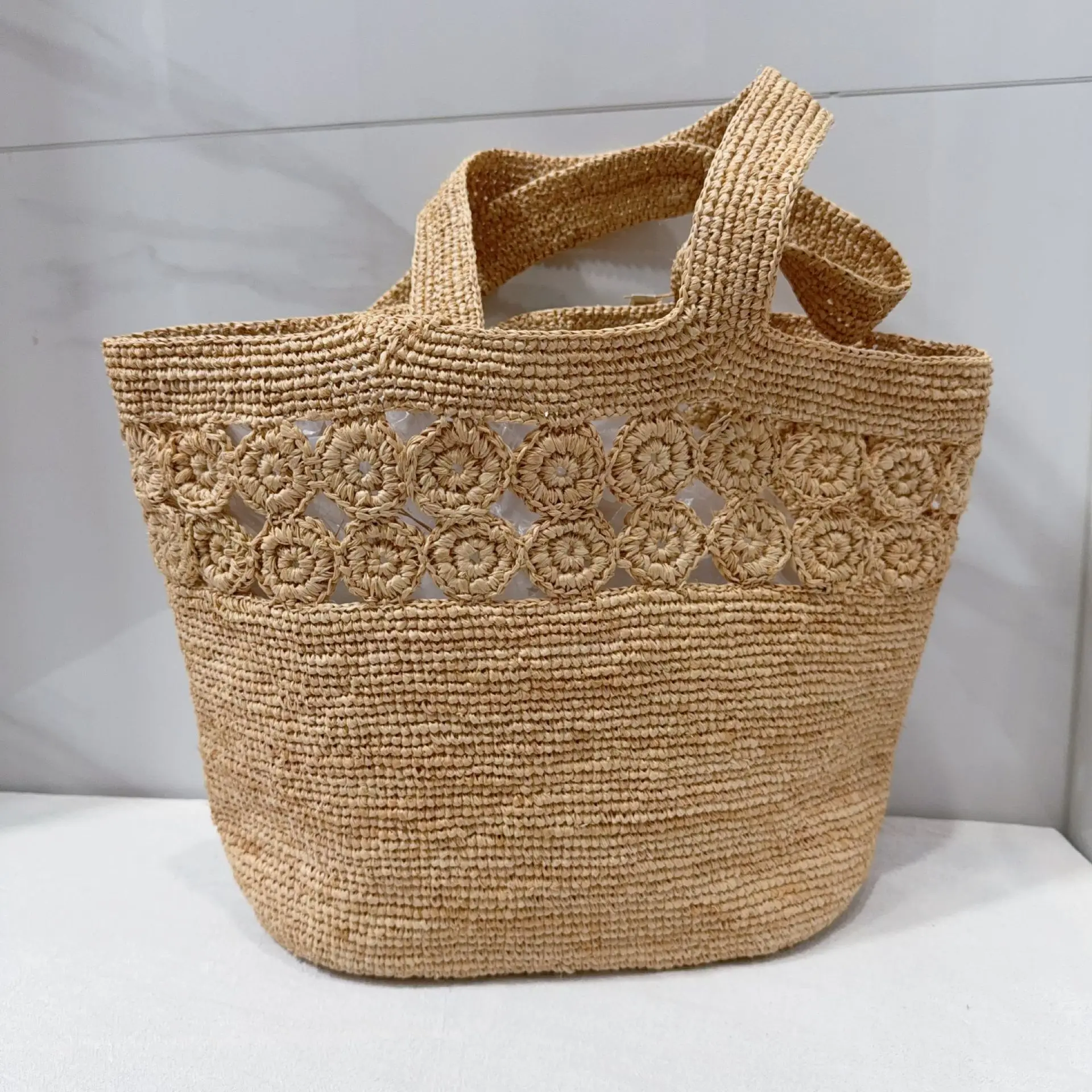 

2025 Straw Woven Tote Bags for Women Shoulder Raffia Bag Rattan Large Shopping Basket Beach Bag Luxury Crochet Handbag Tote Bag